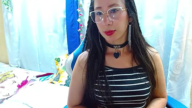 Gia leinn online show from March 4, 7:20 pm