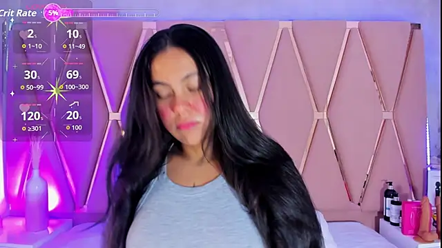 Snapshot of Emily_Black1 chatting on September 20, 12:43 am Emily Black1 online show from September 20, 12:43 am