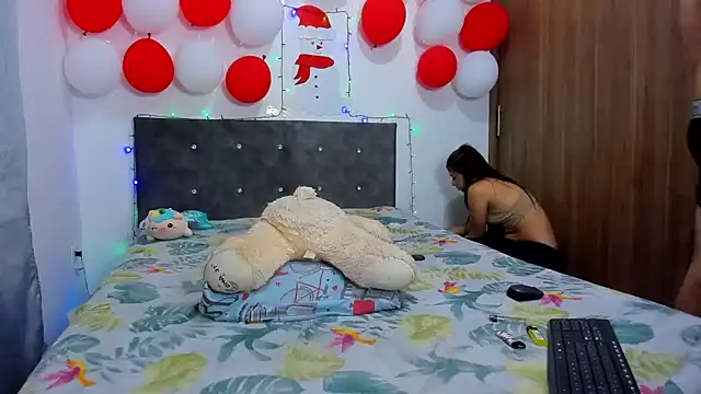 Ixchell dewei online show from December 19, 6:16 am