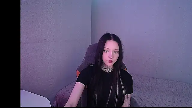 Snapshot of mefwhore chatting on October 15, 4:20 pm mefwhore online show from October 15, 4:20 pm