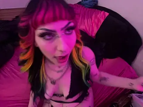 ChrryFoxx online show from November 20, 11:00 am