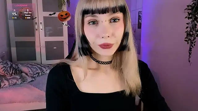 Cherry Bite online show from October 27, 8:58 pm