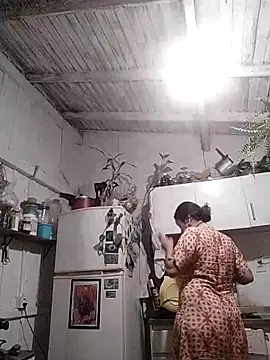 Fellyna online show from September 9, 9:25 pm