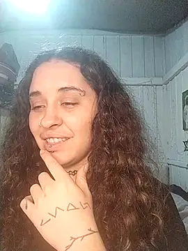 Fellyna online show from December 1, 5:33 am