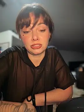 NaughtyLittleVeteran online show from October 26, 8:32 am