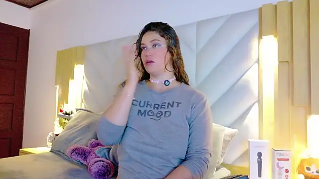 Anaise latif online show from April 17, 11:45 am