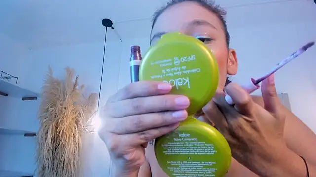 gime lara online show from March 20, 1:16 pm