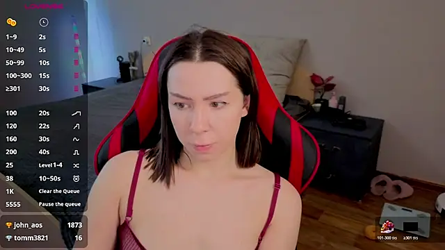 meganluss online show from March 15, 5:53 am