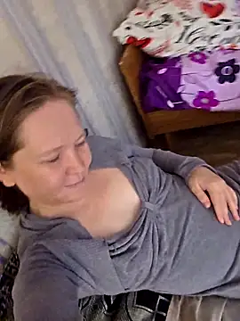 -Kathrine kit- online show from October 29, 9:35 am