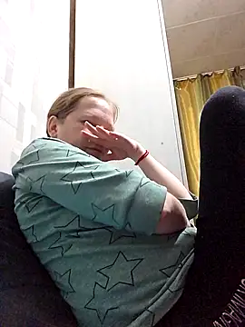 -Kathrine kit- online show from November 11, 5:43 pm