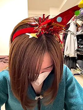 Snapshot of daiyo_kai_Gutara chatting on September 29, 1:16 pm daiyo kai Gutara online show from September 29, 1:16 pm