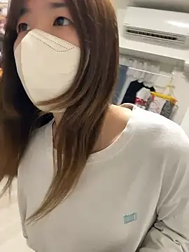 Snapshot of daiyo_kai_Gutara chatting on October 6, 1:39 pm daiyo kai Gutara online show from October 6, 1:39 pm