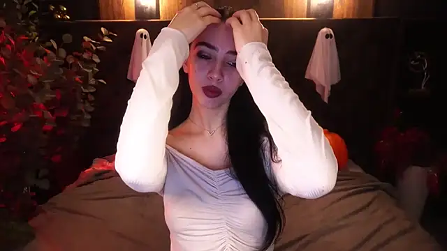 WildKittenX  online show from October 30, 7:11 am