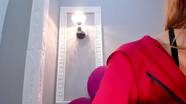 Bonniie 22 online show from March 11, 8:55 pm