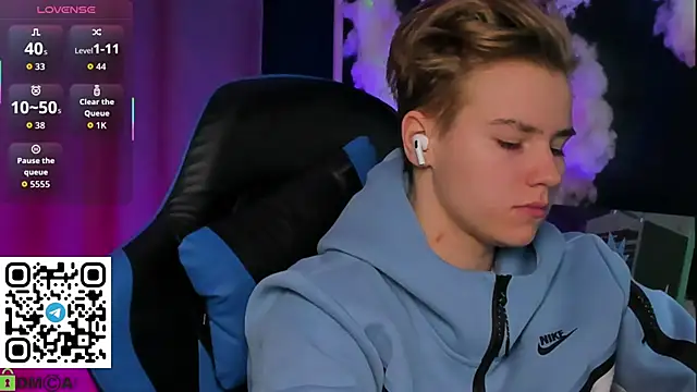 Jean Wilsons online show from December 20, 11:25 am