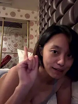 ladypaggy online show from November 17, 6:14 am