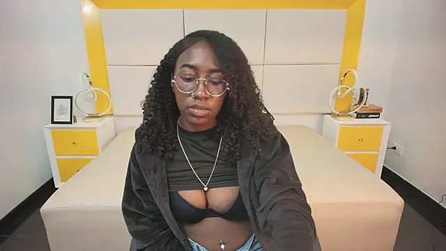 Qeen blackk online show from October 21, 10:03 pm