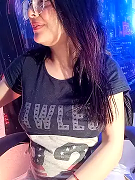 MiaStarts online show from November 2, 9:12 am