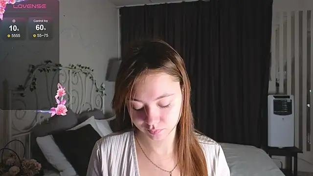 meow mellie online show from September 11, 1:28 am