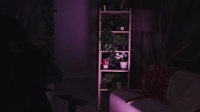 OliviaMcClean online show from February 13, 2:13 am