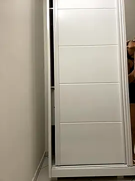 laurahoot online show from September 22, 11:14 pm