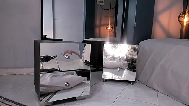 Melissa 23  online show from September 24, 3:05 am