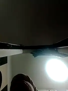 Ehilyn online show from October 21, 9:30 pm