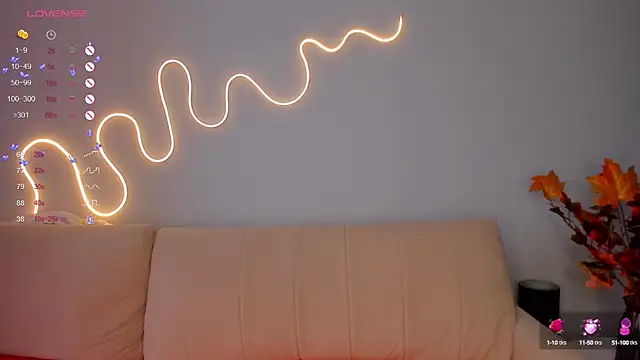 dinky  emily online show from September 13, 10:01 am