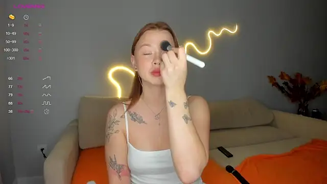 dinky  emily online show from September 26, 5:21 pm