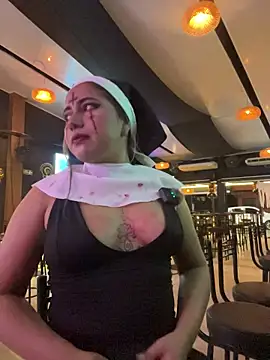 lunaxxx IAN11 online show from November 1, 2:16 am