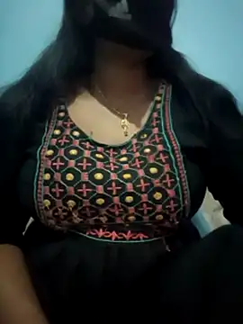 Sexyradha  online show from March 26, 6:53 pm