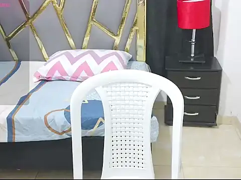 kangomez online show from December 4, 2:14 am