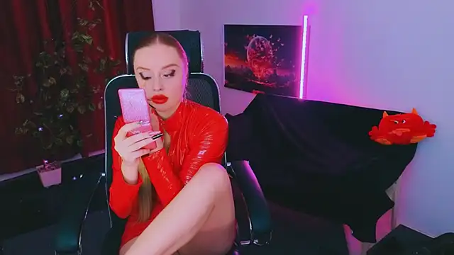 Miss Alice Silver online show from February 12, 5:58 pm