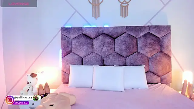 aurora collinss  online show from January 8, 12:42 pm