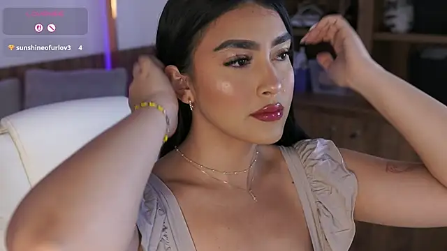 JulesBenett online show from January 7, 11:35 am