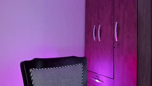 Celestte online show from April 19, 3:06 am