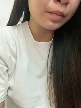 Lyly2525 online show from November 24, 2:08 pm