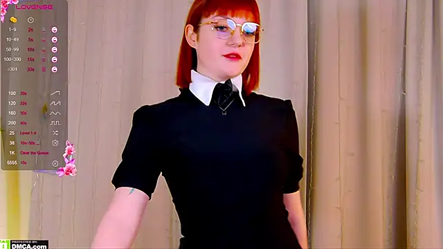 Ashley Nicks online show from October 4, 2:39 am