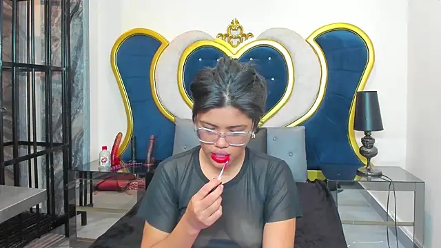 NovaMichel online show from November 13, 11:31 am