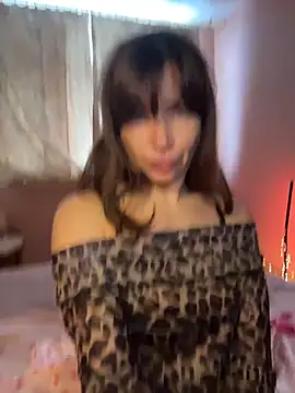 Mary Kiitty online show from February 6, 12:08 pm