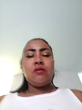 Ariana Rodriguez online show from February 15, 3:55 pm