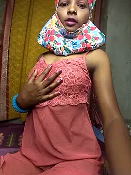 Cutesoma01 online show from May 9, 11:40 pm