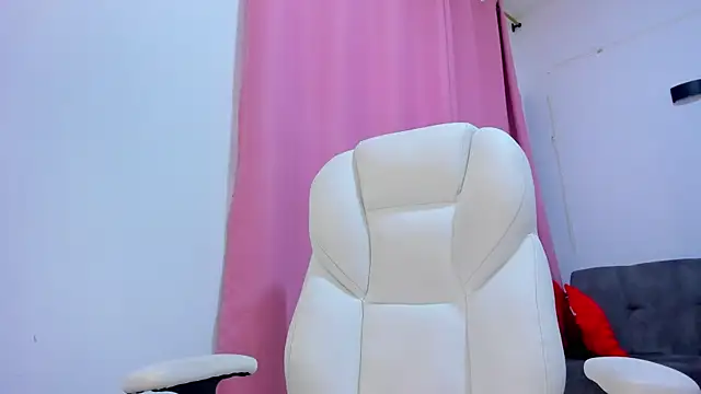 gaaby foxx online show from November 7, 2:22 pm