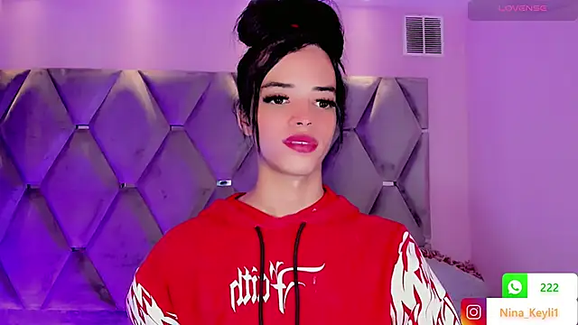 Nina Keyli online show from November 12, 1:03 am