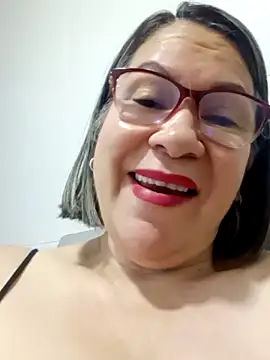 victoria wayne online show from January 8, 10:41 am