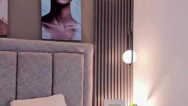 GiannaColling1 online show from September 26, 8:06 pm