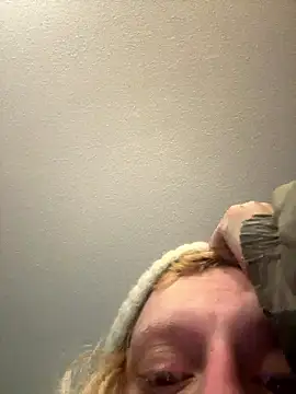 KITTYBOOBOOFUXX online show from January 12, 2:33 pm