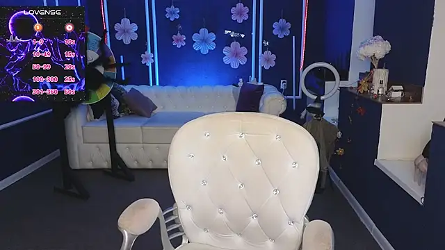 Kira Kenet online show from October 27, 9:49 am