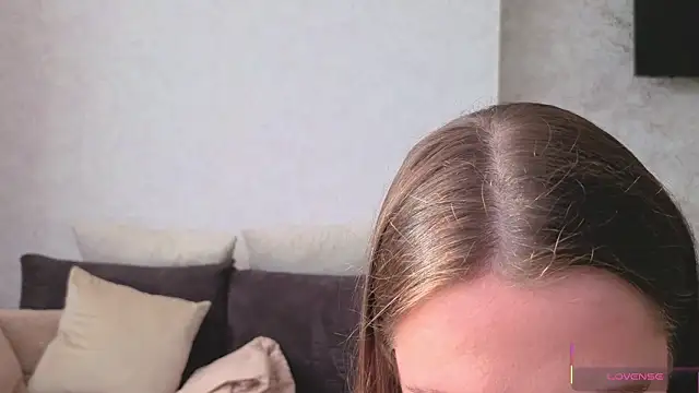 Kira mindnes online show from March 25, 6:05 am