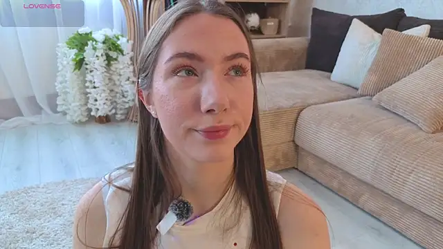 Kira mindnes online show from November 16, 6:15 am